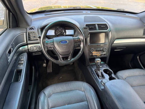 2018 Ford Explorer XLT