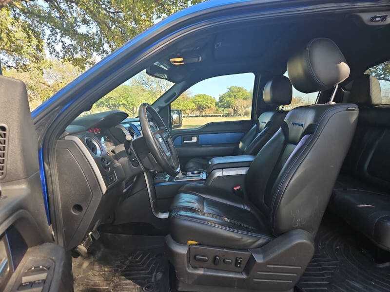 2013 Ford F-150 SVT Raptor photo 12