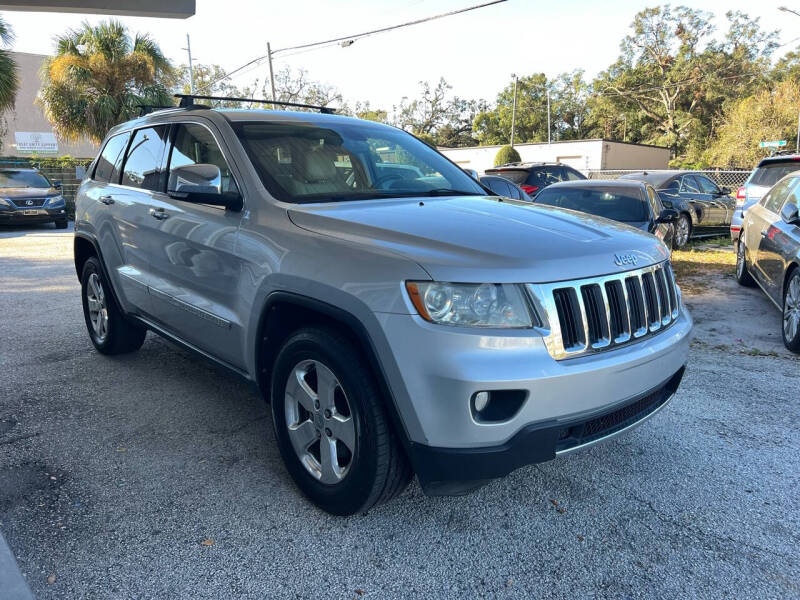 2013 Jeep Grand Cherokee Limited photo 6