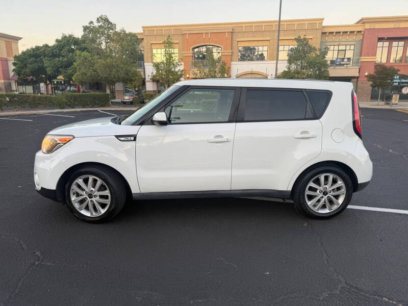 2018 Kia Soul +