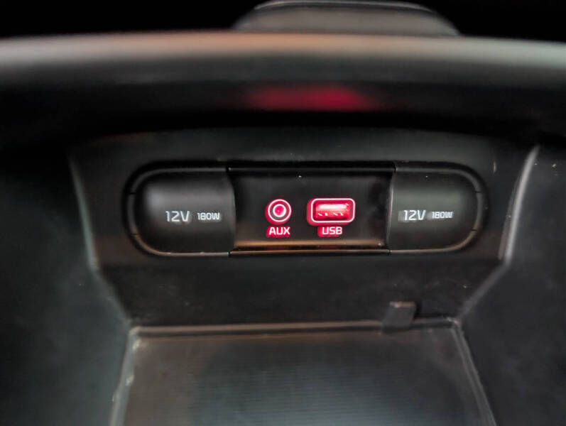 2020 Kia Sorento LX V6