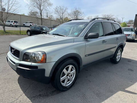 2004 Volvo XC90 for sale at Diana Rico LLC in Dalton GA