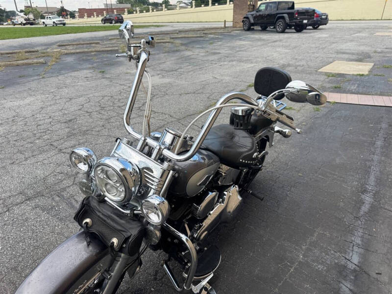 2014 Harley-Davidson FLSTC103 -
