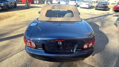 2003 Mazda MX-5 Miata