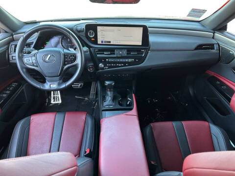 2024 Lexus ES 300h