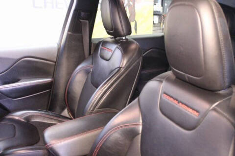 2020 Jeep Cherokee Trailhawk