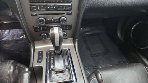 2014 Ford Mustang V6 Premium