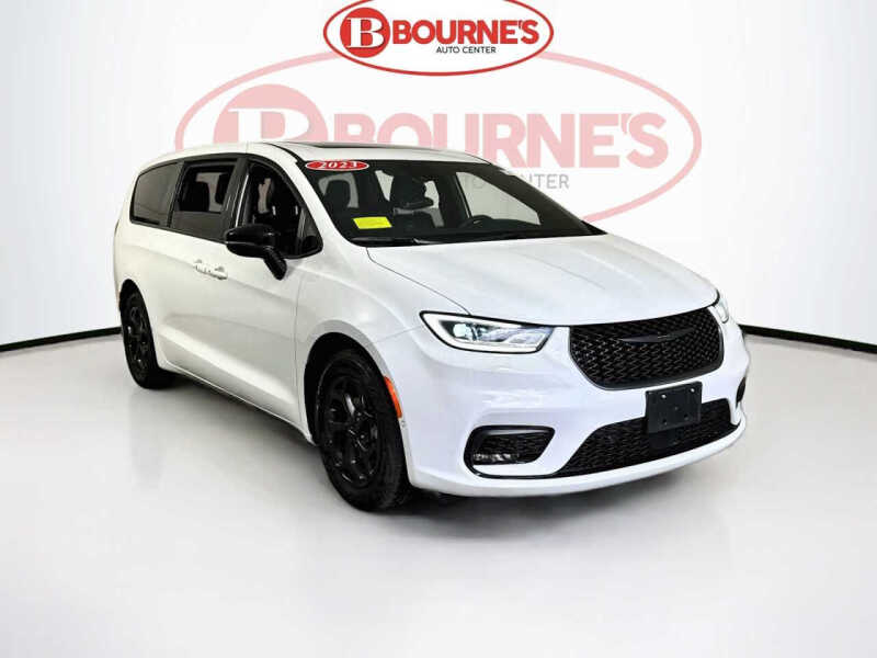 2023 Chrysler Pacifica Plug-In Hybrid Limited