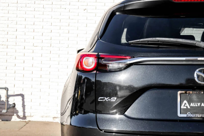 2018 Mazda CX-9 Touring