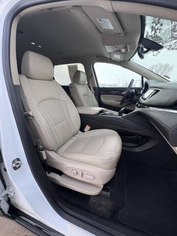 2019 Buick Enclave Essence