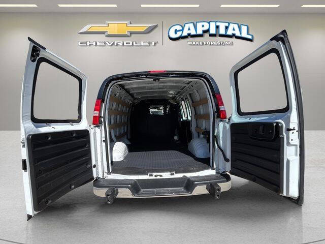 2024 GMC Savana 2500