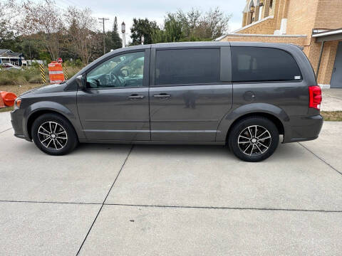 2017 Dodge Grand Caravan SE Plus