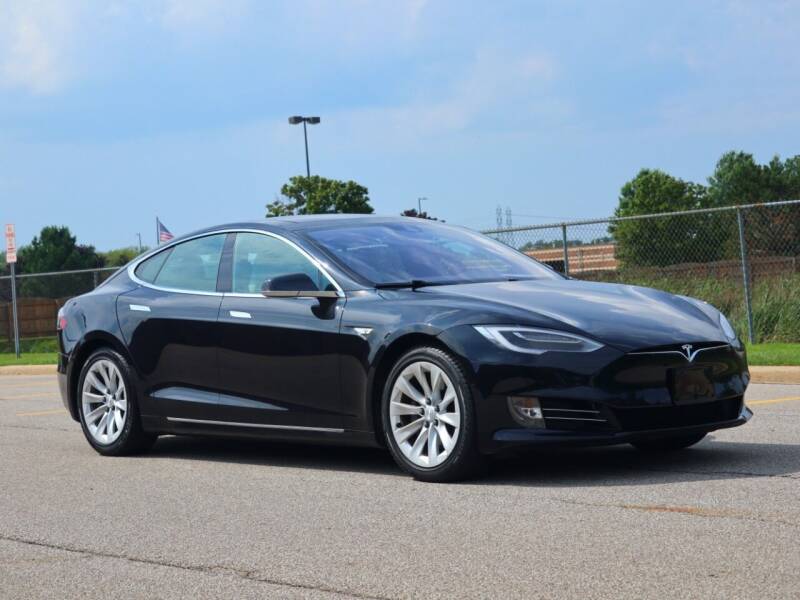 2016 Tesla Model S for sale at NeoClassics - JFM NEOCLASSICS in Willoughby OH