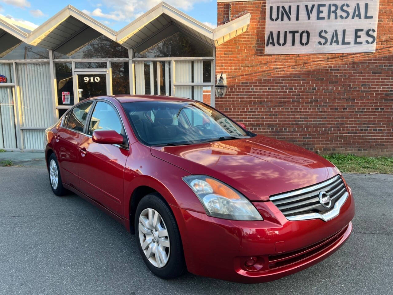 2009 Nissan Altima for sale at Universal Auto Sales LLC in Burlington, NC