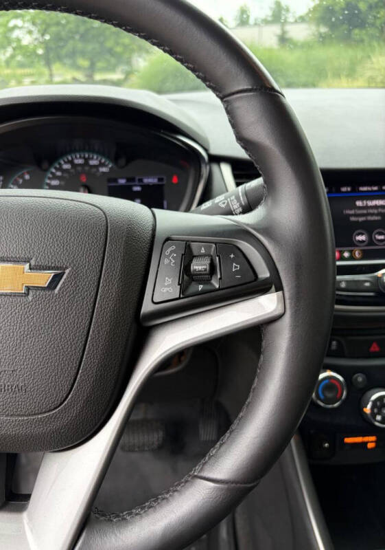 2020 Chevrolet Trax LT - Photo 14