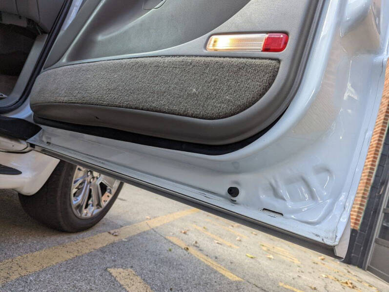 2003 GMC Yukon XL Denali