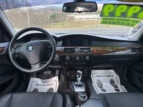 2009 BMW 5 Series 528i xDrive