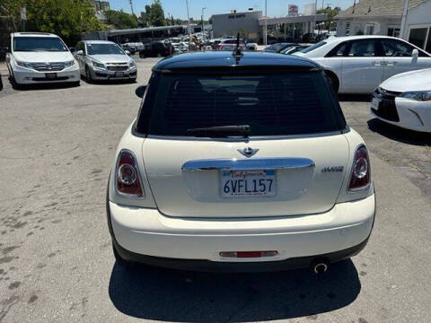 2012 MINI Cooper Hardtop