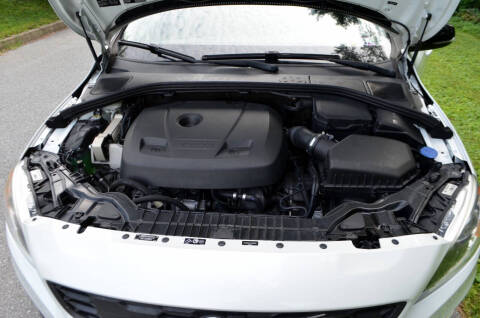 2018 Volvo V60 Cross Country T5 Premier