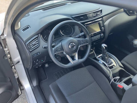 2020 Nissan Rogue Sport S