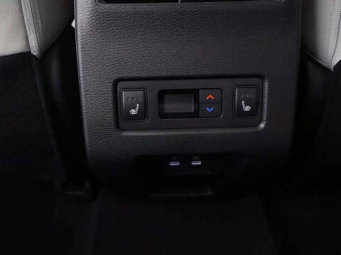 2025 Mitsubishi Outlander SEL Platinum Edition