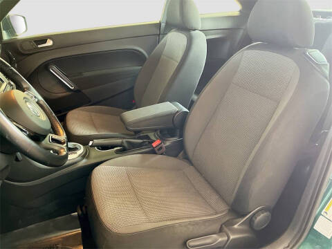 2018 Volkswagen Beetle 2.0T S