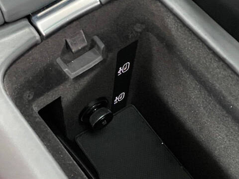 2023 Audi e-tron GT quattro Premium Plus