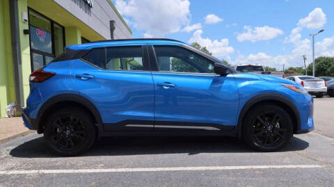 2023 Nissan Kicks SR