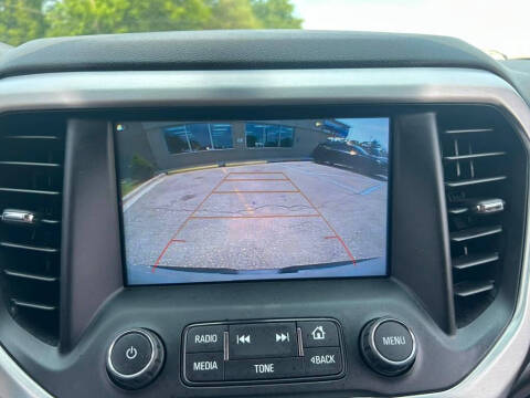 2019 GMC Acadia SLT-1