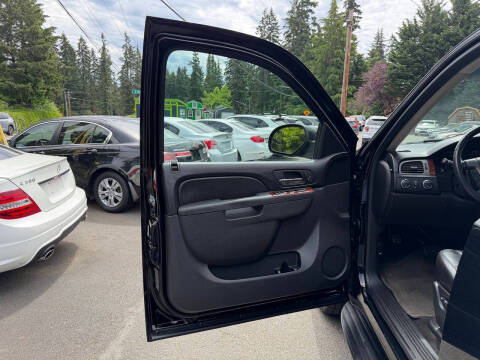2011 GMC Yukon SLT