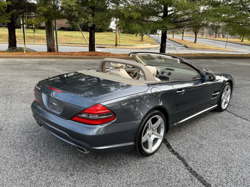 2011 Mercedes-Benz SL-Class SL550 photo 11