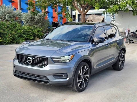 2019 Volvo XC40 T5 R-Design