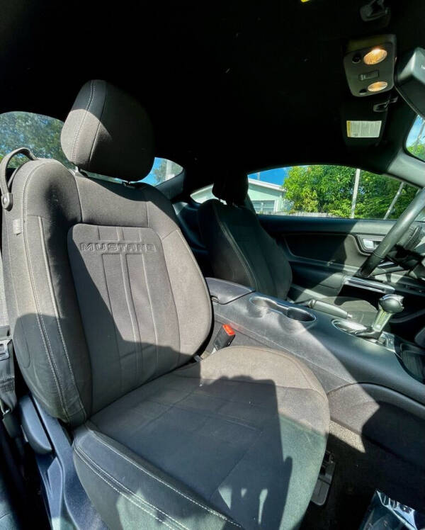 2018 Ford Mustang EcoBoost