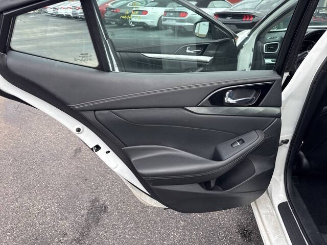 2023 Nissan Maxima 3.5 SV