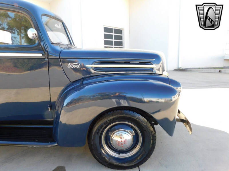 1946 Ford F-100