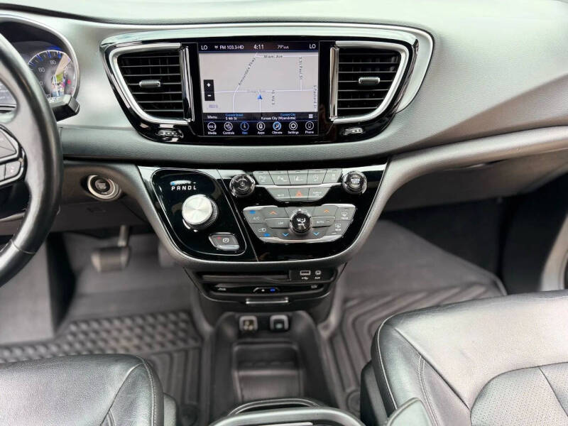 2019 Chrysler Pacifica Touring L Plus