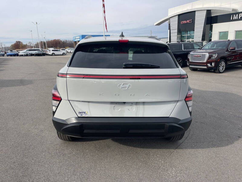 2025 Hyundai Kona SEL