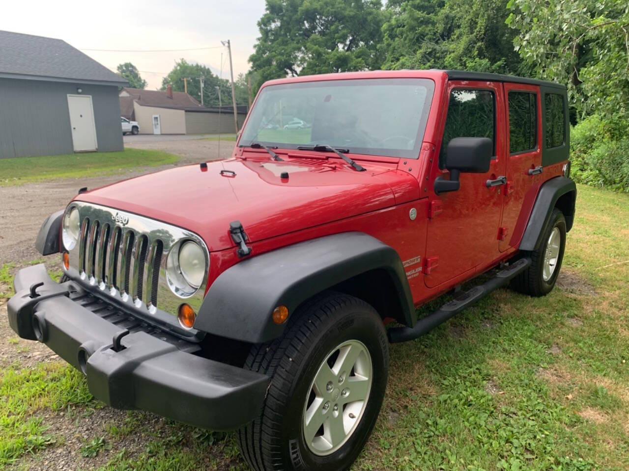 2010 Jeep Wrangler Unlimited for sale at Car Connection in Painesville, OH