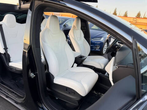 2017 Tesla Model X