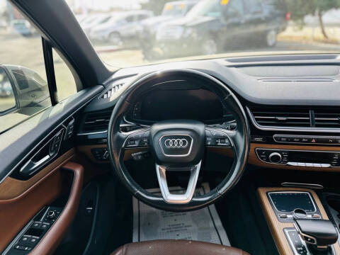 2017 Audi Q7 3.0T quattro Premium Plus
