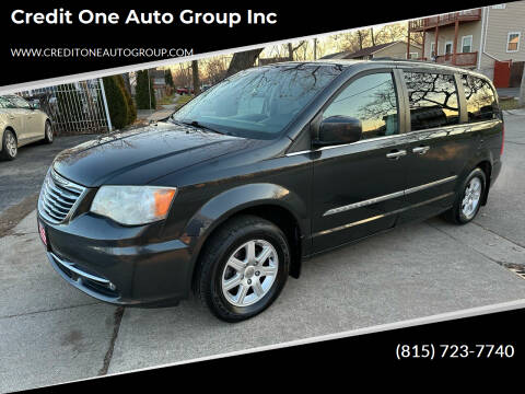 2011 Chrysler Town and Country for sale at Credit One Auto Group inc in Joliet IL