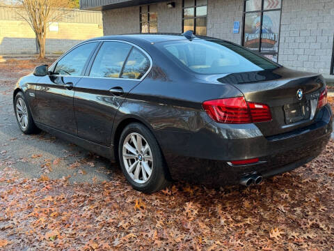 2016 BMW 5 Series 528i