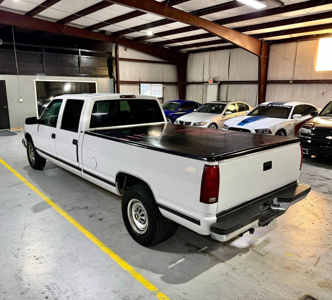 2000 Chevrolet C/K 3500 Series for sale at Carnival Car Company in Victoria, TX