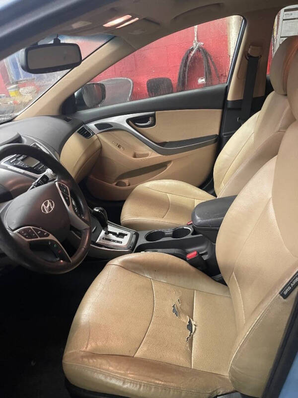 2012 Hyundai Elantra Limited