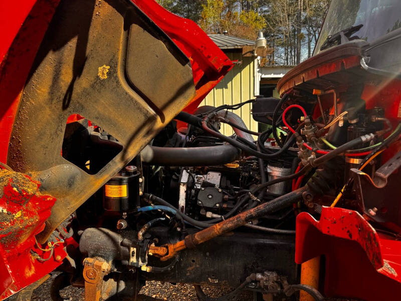 1999 Freightliner FL70