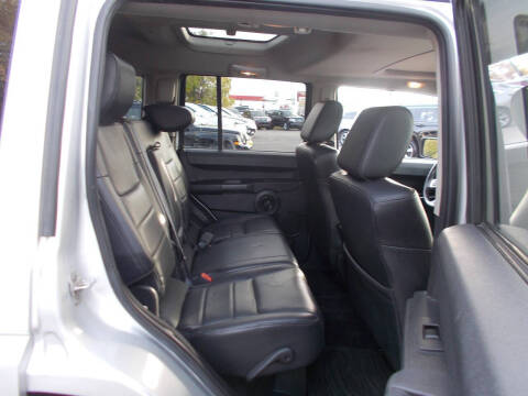 2008 Jeep Commander Sport