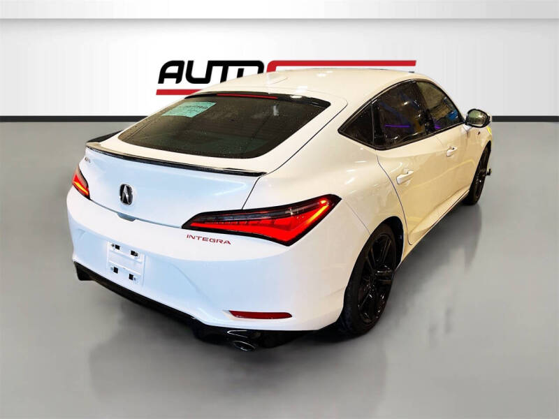 2023 Acura Integra w/A-SPEC