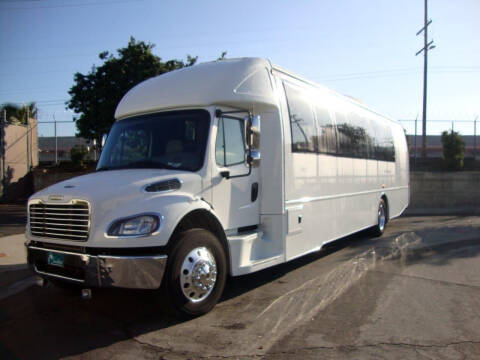 2018 Freightliner M2 106