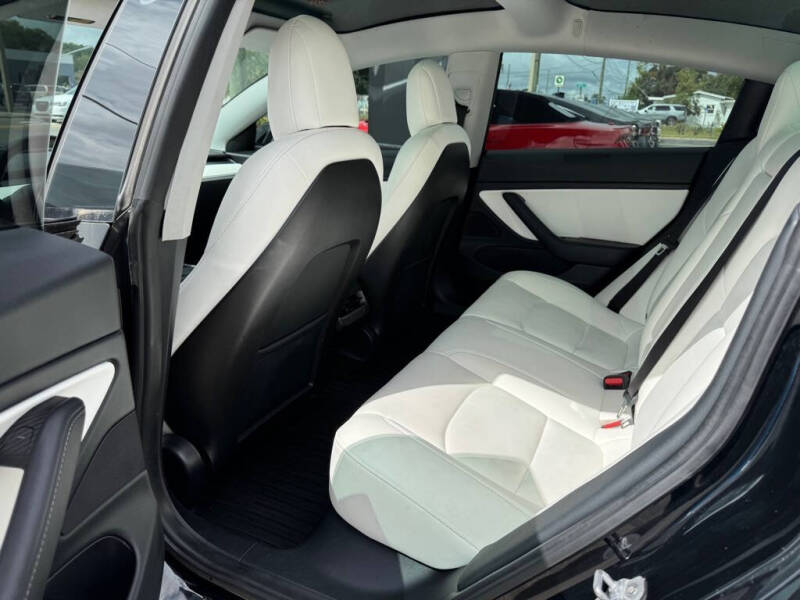 2020 Tesla Model 3 Standard Range