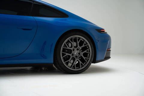 2025 Porsche 911 Carrera